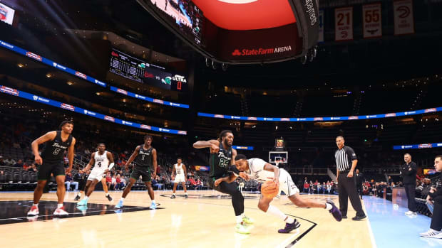 Mississippi State Forward DJ Jeffries during the game between the Tulane Green Wave and the Mississippi State Bulldogs at State Farm Arena in Atlanta.